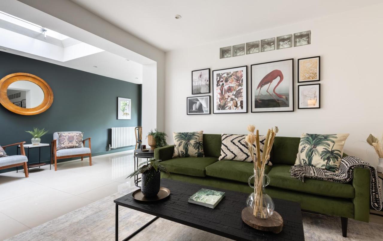 The Heart Of Shepherds Bush - Modern 2Bdr Apartment With Garden Londres Exterior foto